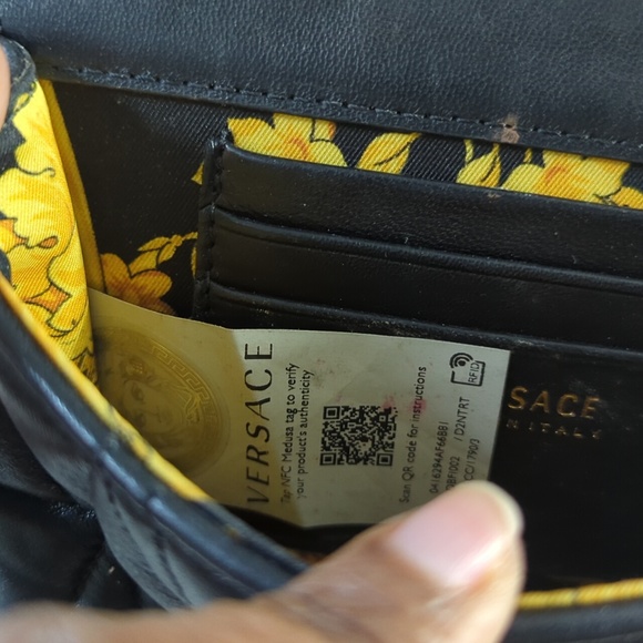 Purse - Picture 2 of 3